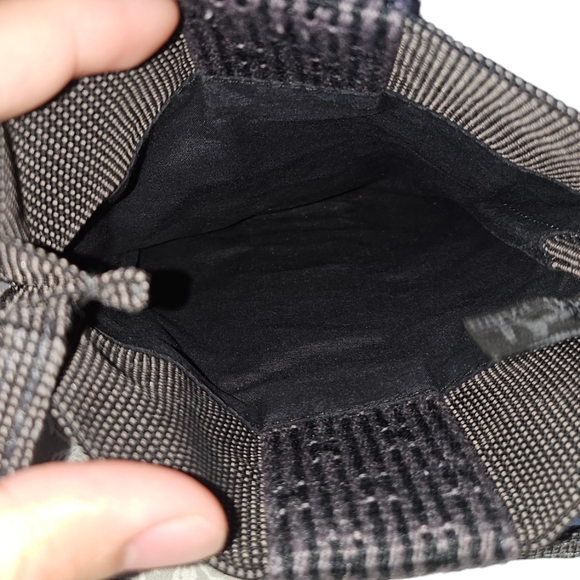 Authentic Hermes Herline Black Canvas Crossboday/Shoulder Bag - Picture 6 of 9